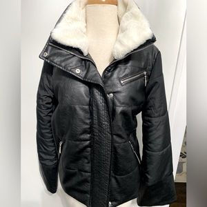 JOU JOU Black Faux Leather Jacket With Faux Fur Collar - Size L - NEW